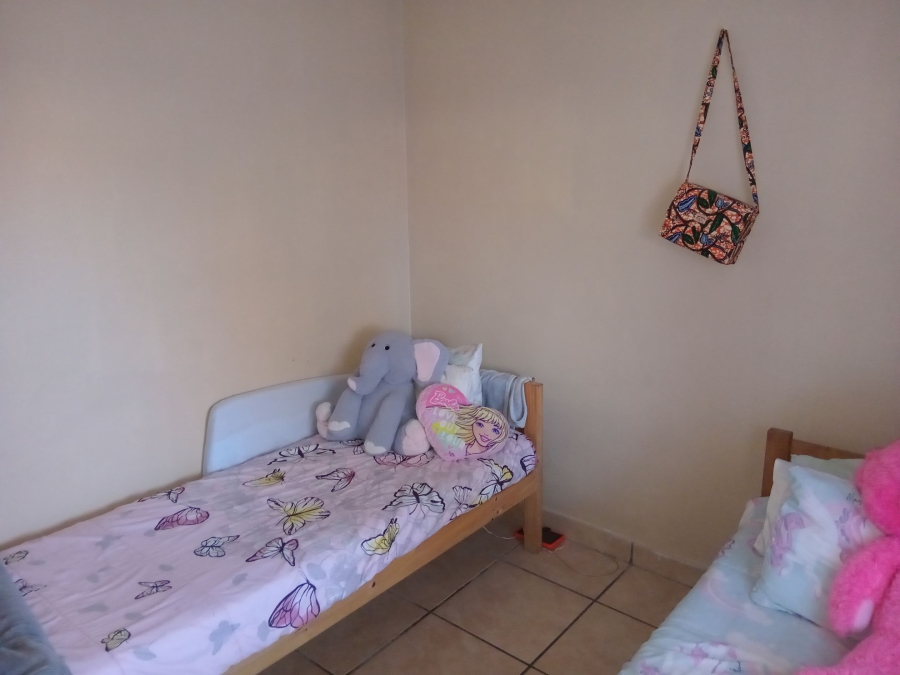 2 Bedroom Property for Sale in Heiderand Western Cape